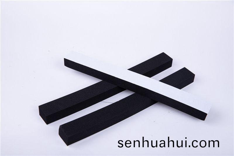 CR減(jian)震保(bao)溫條